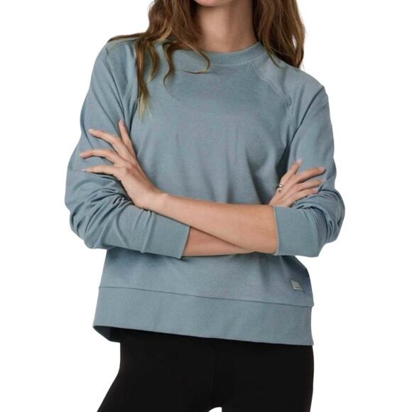 Vuori Tops - Vuori Long Sleeve Halo Crew Knit Smoke Blue Heather Women's Medium
